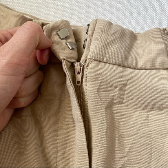 MNG Tan Tailored 7” Shorts 2 - Picture 12 of 12